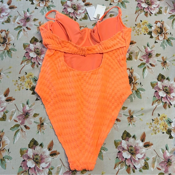 NWT! GOOD AMERICAN Neon Orange Terry Cloth One Piece Swimsuit Size 5 (2X) - Picture 4 of 6